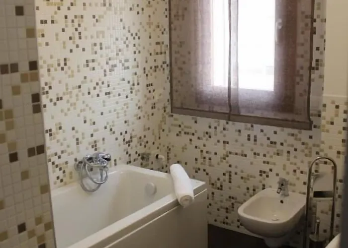 Alojamento de Acomodação e Pequeno-almoço B&B San Salvo 3*